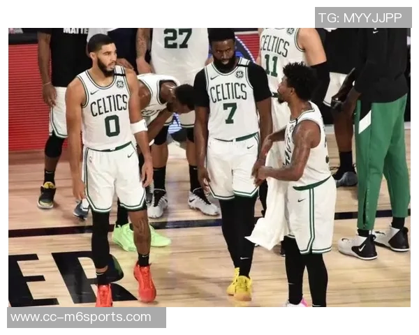 罗威全能表现助力球队胜利4中3斩获6分11板2助攻2盖帽正负值并列最高